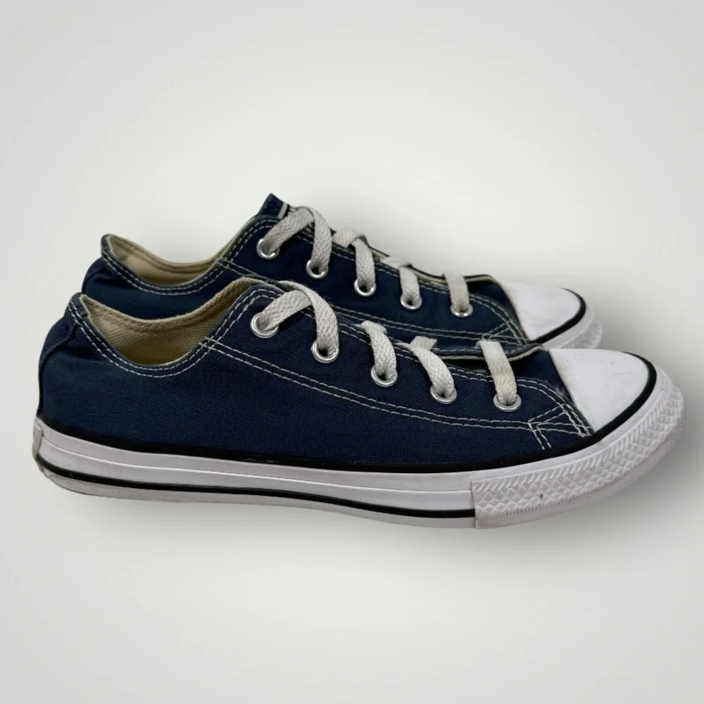 Kids Converse All Star size 2.5
